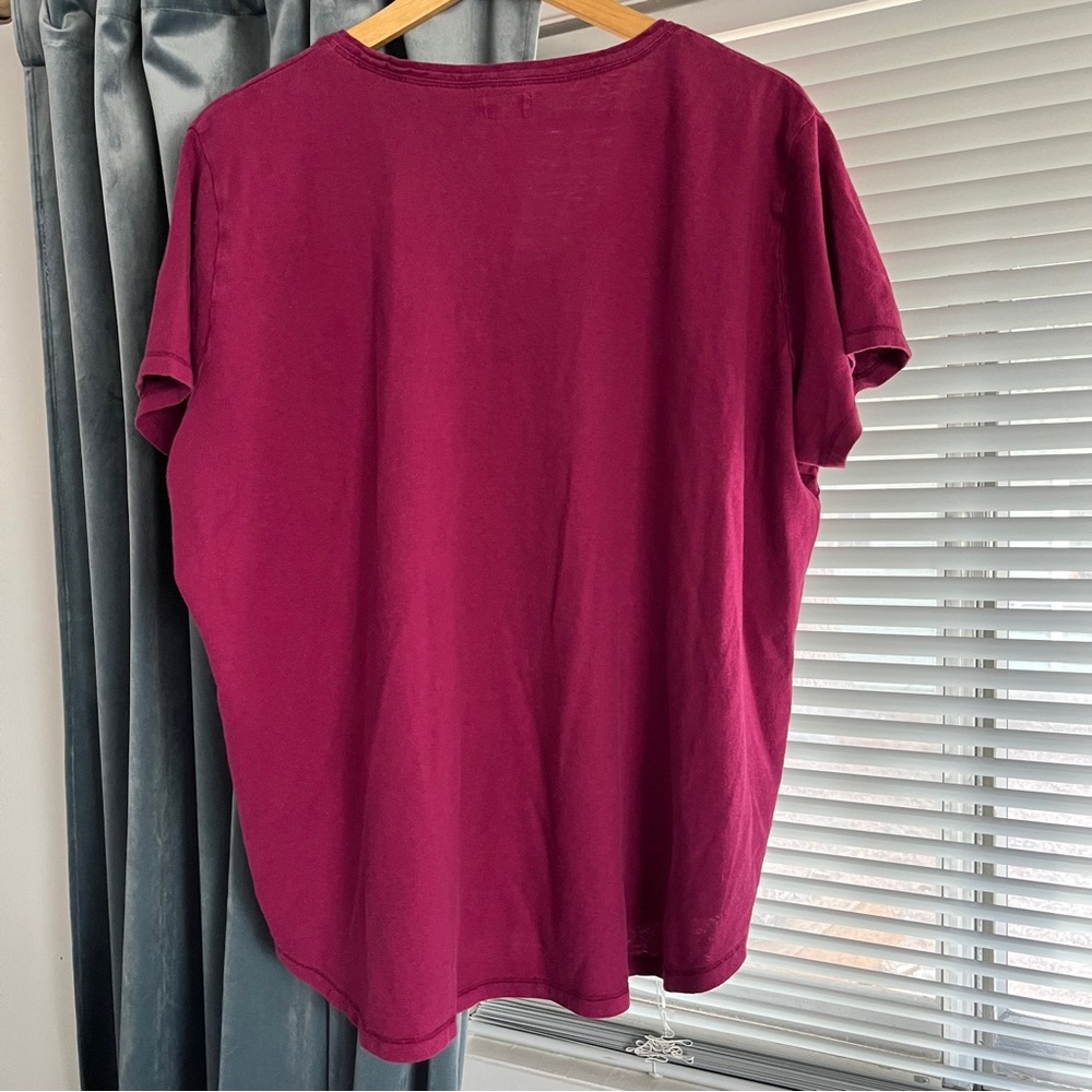 Poetry Women’s Organic Cotton + Hemp Scoop Neck Tee Shirt in Dark Fuschia US 18 - Picture 6 of 11